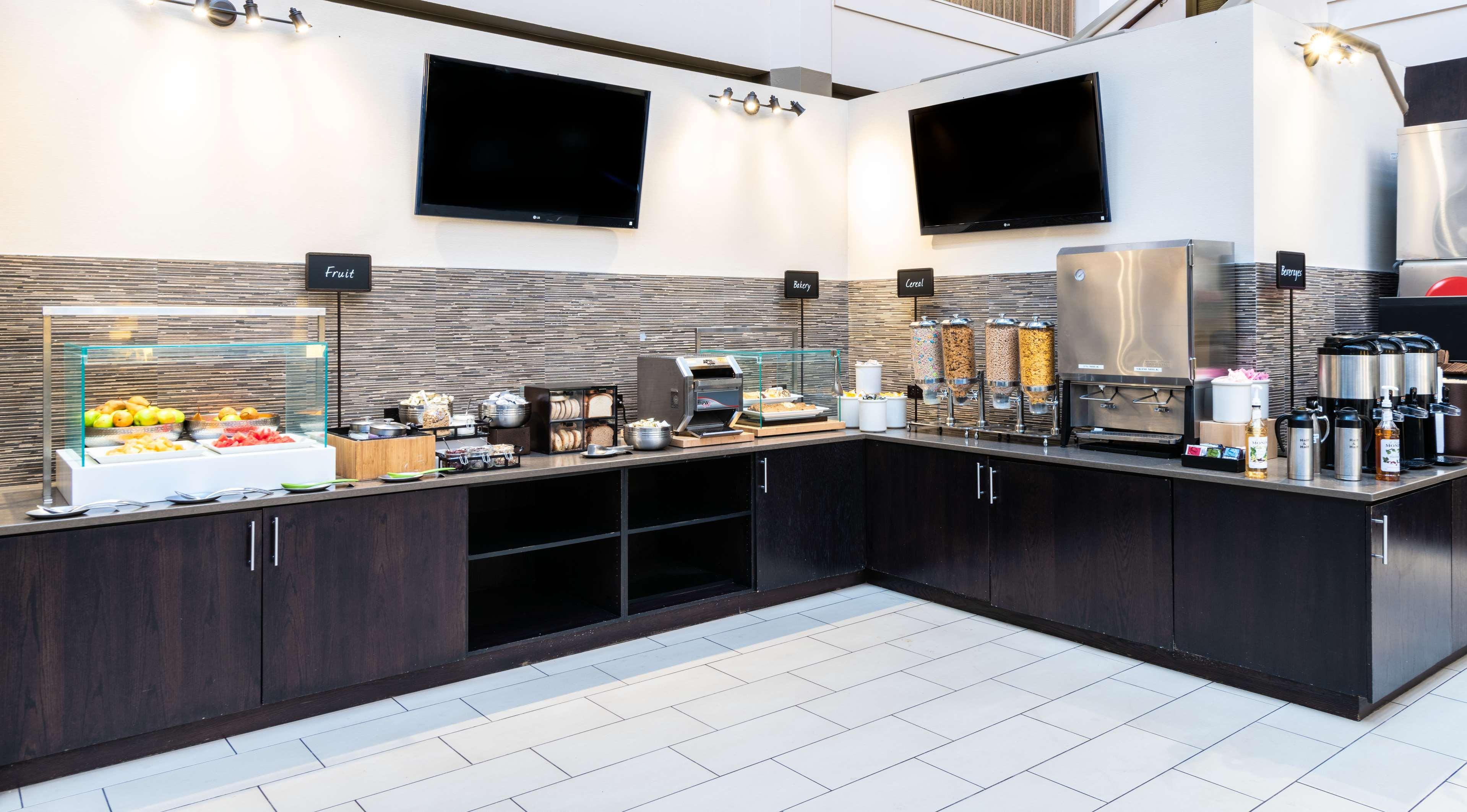 Embassy Suites By Hilton Chicago North Shore Deerfield Exteriör bild
